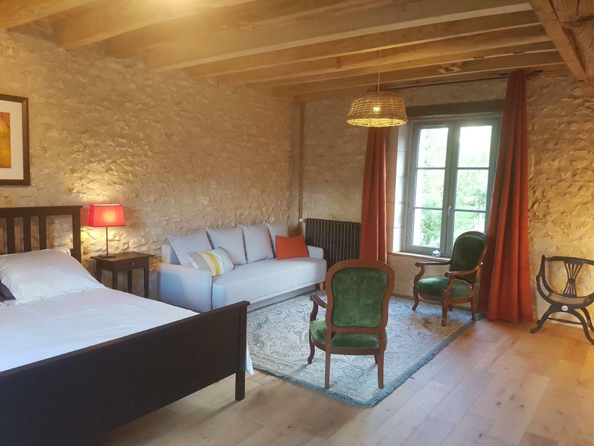 Le Moulin Du Bourg Hotel Epeigne-les-Bois Buitenkant foto